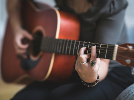 Kire Bonsai: El Toque Zen en tus Complementos de Moda