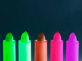 WHAT ARE COMEDOGENIC INGREDIENTS IN COSMETICS?