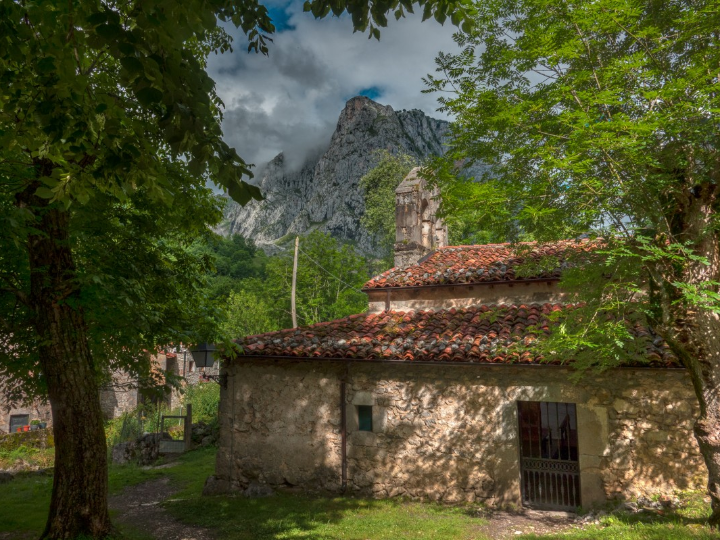 asturias en navidad paisajes invernales y tradiciones locales