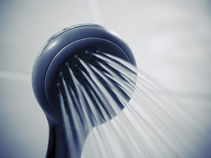 hansgrohe wallstoris conjunto de cabezal de ducha 105 3 chorros termostato y accesorios de bano blanco mate 24250700