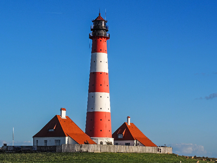 leuchtturm und museum von la mola